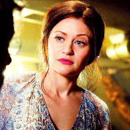 lumadreamland:365 days of ouat ladies: day 16