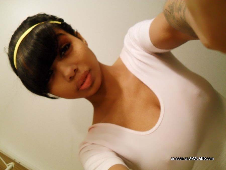 sexyblackcuties:  Feel free to reblog and follow: http://sexyblackcuties.tumblr.com