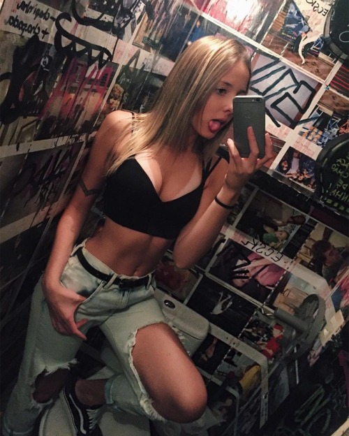 http://streetgrl.tumblr.com/post/162134832977