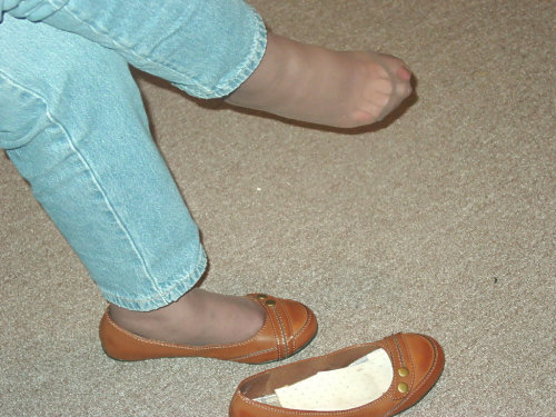 eyeluvfemfeet:More Foot Joy from my wife Lacy. I told her not sure who, but somebody will jerk off