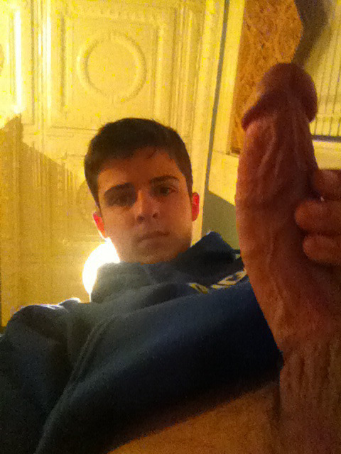selfpicsofboys101:  18 year old straight guy from Lexington, KY