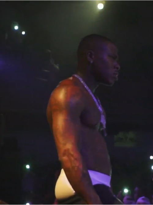 lamarworld1: DaBaby booty