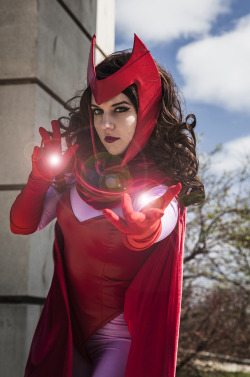 sharemycosplay:  Cosplayer @KO_Cosplay looking amazing as the #avengers Scarlet Witch! #cosplay #comicbooks #C2E2 https://www.facebook.com/KOCosplay Photo by MingHPhotography Interviews, features and more. Visit http://www.sharemycosplay.com Sharing