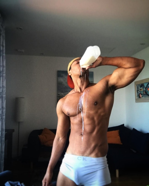 maleshape:  Diego Barros
