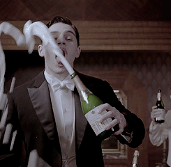 daisybeat:  Isn’t he lovely?💕😂🍾