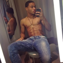 verse-caribbean-dude:  pbon69:  bornonvenus:  In the fitting room   Sexy    Fuck With My Blog ;)   