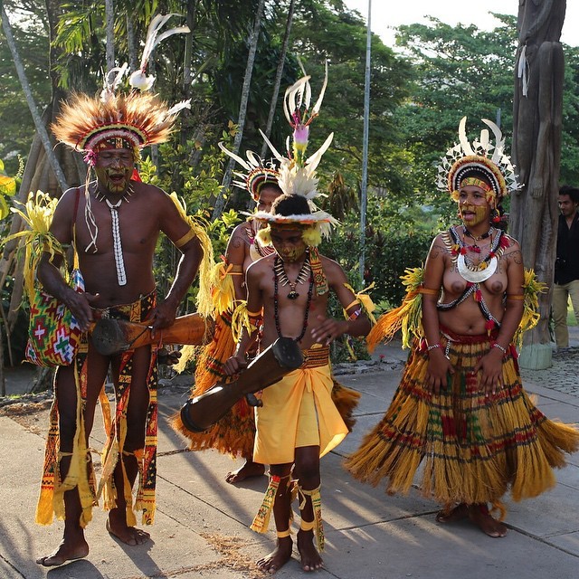 sunameke: Mekeo Dancers at sunameke’s Tep Tok documentary preview at the Papua