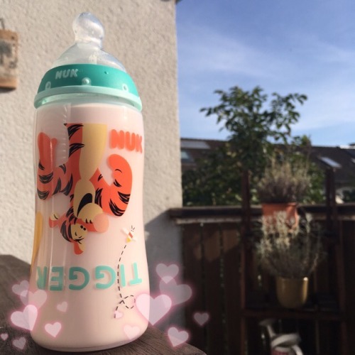 daddyslittle-bear - Who else loves strawberry milk?