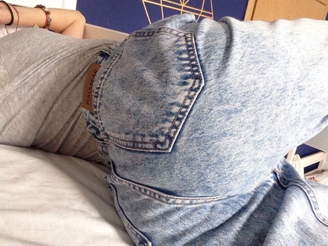 msabauri:  Okay reblog and i’m sending u my nude