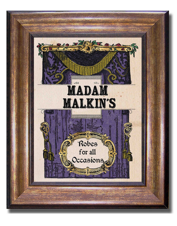 Madam Malkin's Robes For All Occasions | Lightweight Sweatshirt