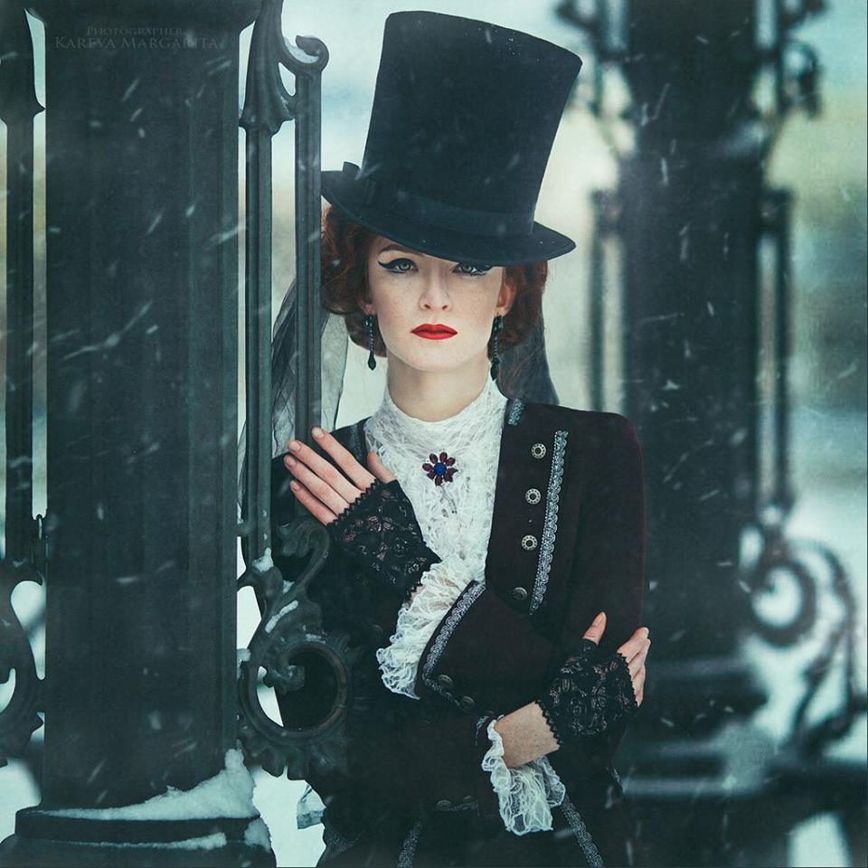 steampunktendencies:    Model: Catherine Ryabenko - Photography Margarita Kareva