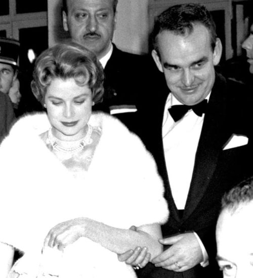 ihideinmymusic: Princess Grace and Prince Rainier photographed by Red Grandy ©Stars and Stripes / / 