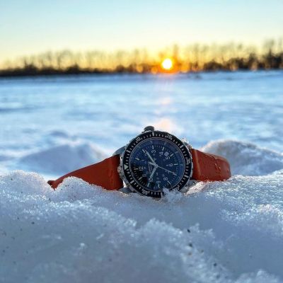 Instagram Repost
islandofmisfitwatches Who knew -5 was t-shirt weather?!?Sometimes the prairies aren’t all bad in the winter.If your getting outside, regardless of the weather the @marathonwatch TSAR has you covered.-#toolwatch #watchesofinstagram #watchfam #marathonwatch #horophile #watch [ #marathonwatch #monsoonalgear #divewatch #watch #toolwatch ]
