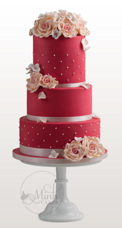 Porn photo cakedecoratingtopcakes:  Ruby red wedding