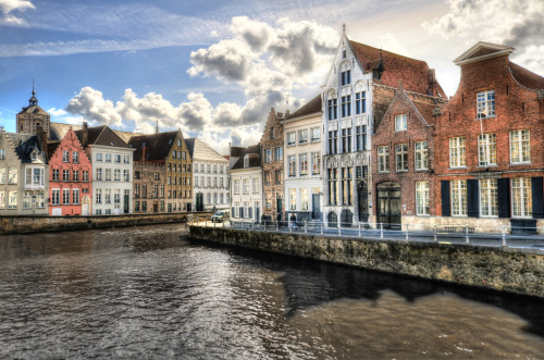 Bruges - Belgium (by Daniel Mennerich) 