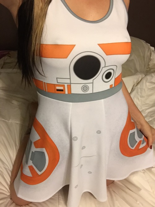 oohfellatio:  YAY!! New BB-8 Dress!! ❤️💛🤖