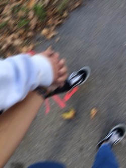 skategasm:  hand in hand 