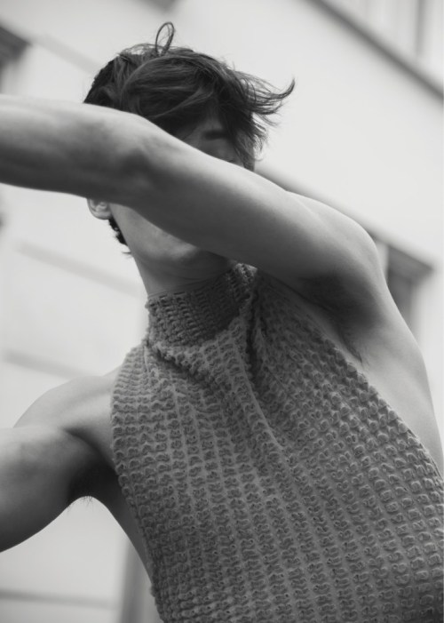 ohthentic:  justdropithere:Timur Simakov by César Segarra - Carbon Copy #23  Oh