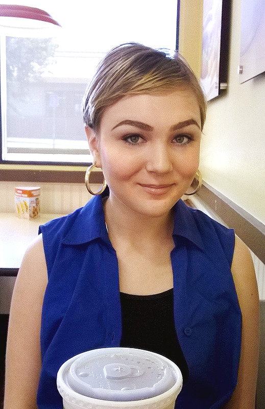 I got my hair cut a bit different than last time aND I LOVE IT EVEN MORE