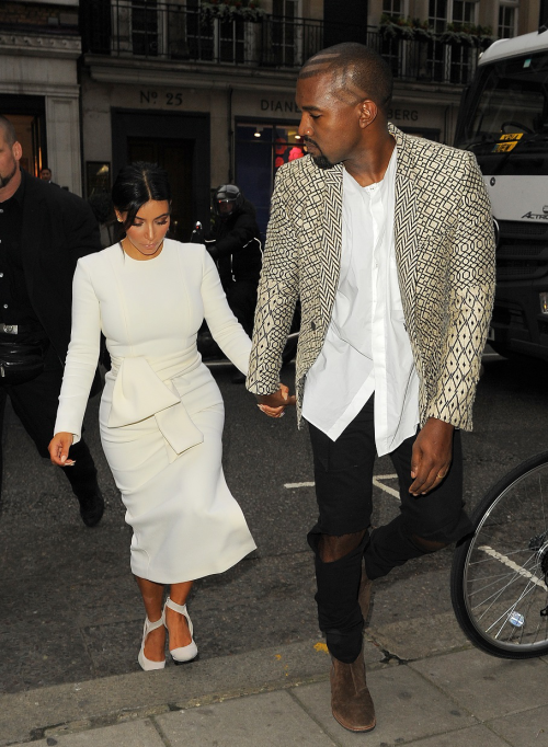 kimkardashianfashionstyle:  September 23, 2014 - Kim Kardashian & Kanye West going to Hakkasan in London.   yes👌