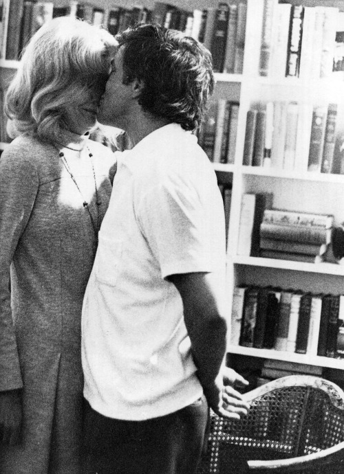 mindo80:Gena Rowlands and John Cassavetes on the set of Minnie and Moskowitz (1971)