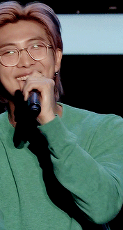 Please Give His Stylist A Raise