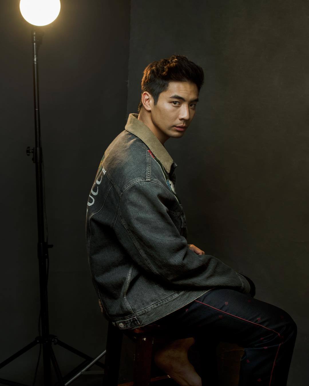 celebswhogetslepton:  Yoshi Sudarso for Da Man MagazinePhoto: Denny Tjan   