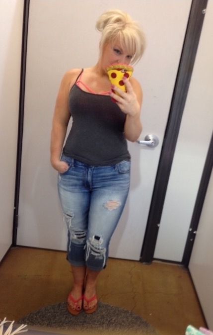 blondibooo:  Outfit of the day with some kind of Minnie Mouse hairdo