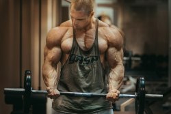 whitepapermuscle: Arkady Velichko