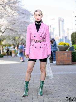 Tokyo-Fashion:  18-Year-Old Emile On The Street Near Bunka Fashion College In Tokyo