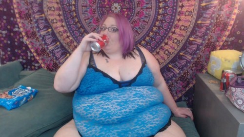 mandalorieann:  Check out my gassy burps! http://clips4sale.com/studio/106944/17178960/Gassy+Goddess-BURPS 