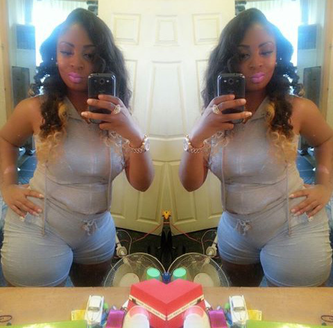 313bigbootyluver:  footz76:  👅🔥🔥🔥👅  She tight