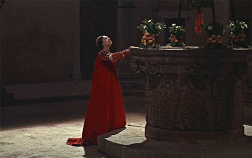 Olivia Hussey As Juliet Capulet In Romeo & Juliet (1968) Dir. Franco Zeffirelli