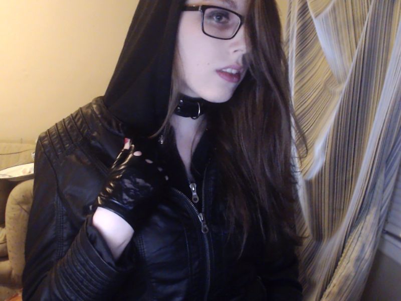 lil-uni:  I love this jacket and fingerless gloves make me feel like a badass