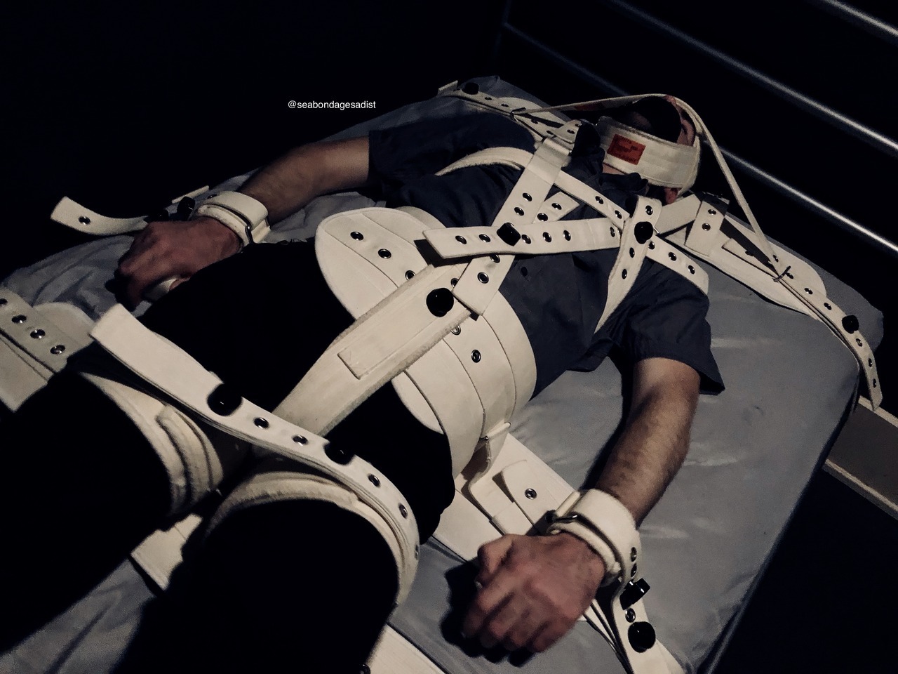 wrappedtightsr: seabondagesadist:  Yet more fun with my beloved Segufix…  This