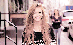   Happy 28th Birthday Holland Roden - October 7, 1986   [On hair produts] I’m from