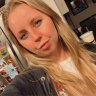 Reblog if you have met someone online that you would love to hangout with but they live too far away.