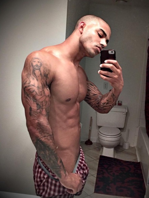 thejuicylatincocks:  ＴＨＥ  ＪＵＩＣＹ  ＬＡＴＩＮ ＣＯＣＫＳ Follow me  |   Ask away  |   All pics  Caution: Highly addictive 
