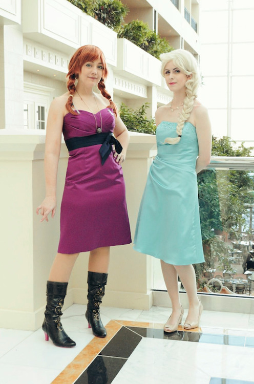 vintage-aerith: when actually getting Frozen cosplays done for katsu became too tough,&nbs
