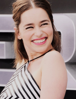 jonsnows:   Emilia Clarke attends the LA Terminator Premiere - June 28, 2015 (x)    There you go :p