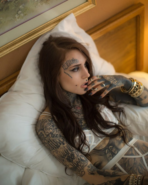 allgrownsup:  hot and sexy inked girls only - http://allgrownsup.tumblr.com #inked