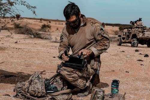 Canadian Special Operations Regiment and Mauritanian soldiers during Exercise Flintlock 2017.