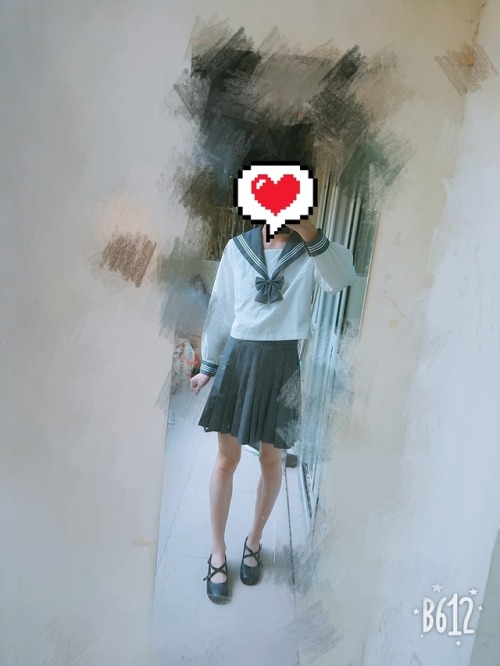 hui-rui: 好看的jk制服！