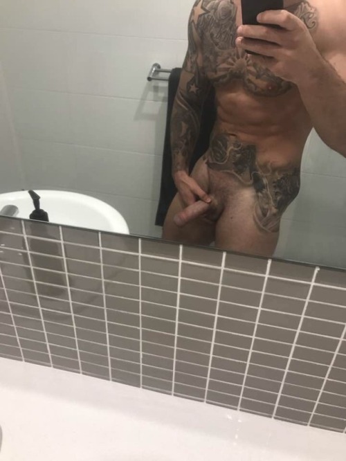 hornynewyausguy: Submission. One of the best yet. Couple vids next post. Let’s see how many follower
