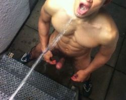 goninballsdeep:  DNA fountain New blogspot for more:http://imgoninballsdeep.blogspot.com/ Go to Fort Troff for hot play toys and gear! http://bit.ly/1OkK8za   piss me up