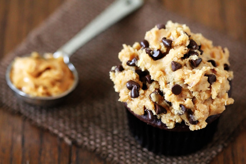 cake-stuff:  http://cake-stuff.tumblr.com/