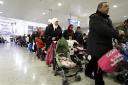 frompeetastosassenachs:  smartalexy:  micdotcom:   Refugees unlawfully detained in airports after Trump’s immigration executive order On Friday, President Donald Trump signed an executive order suspending the nation’s refugee settlement program and