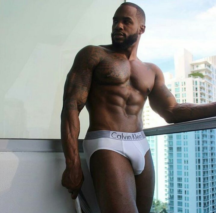completelyfine:  http://completelyfine.tumblr.com/I love hearing from you guys!  Message
