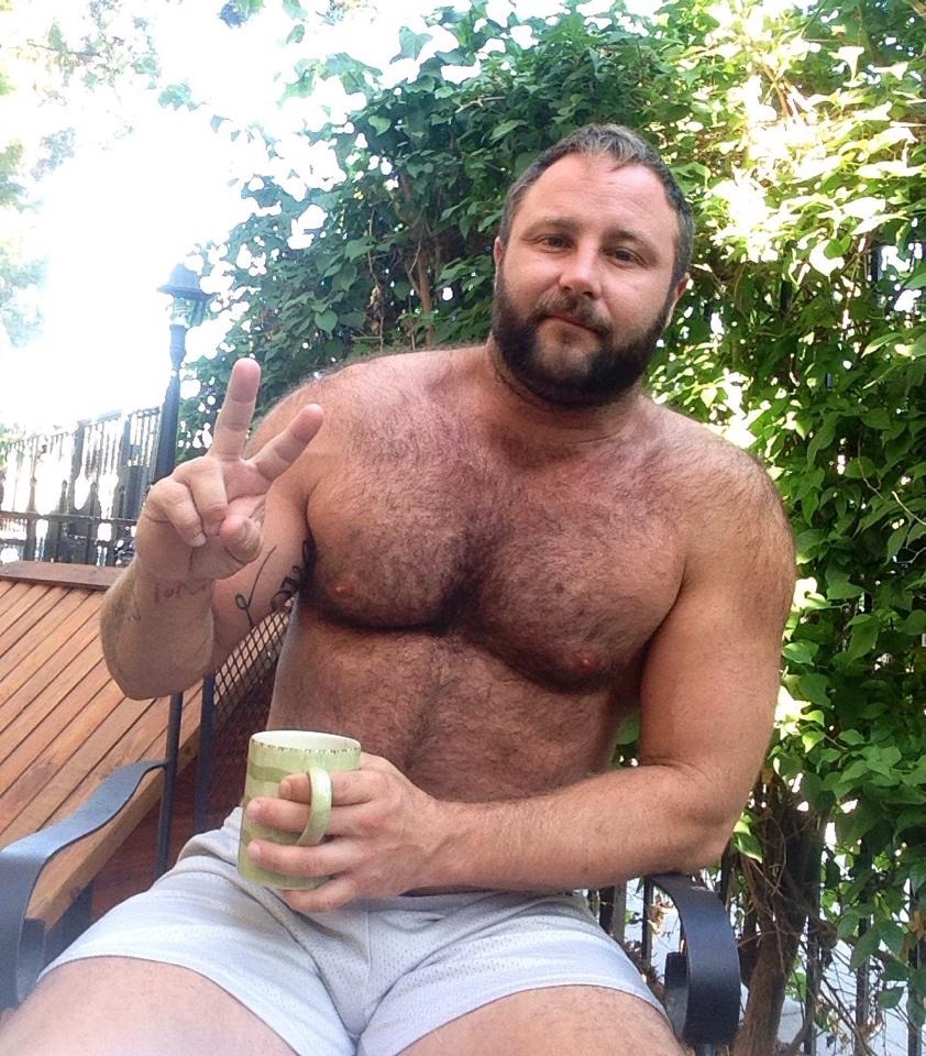 bumsballsandbears:  Really? It’s twice as big.