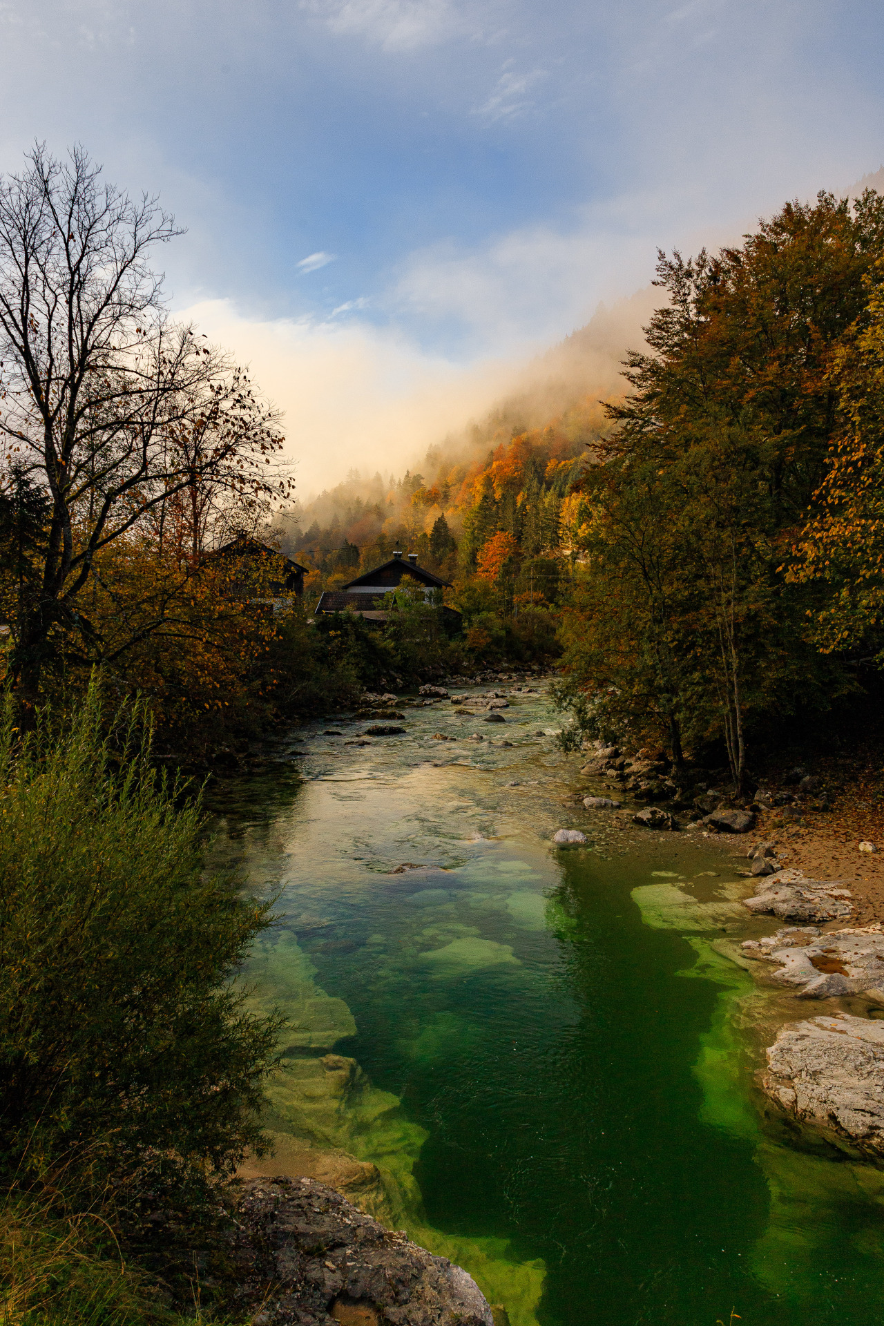 nature-hiking:
“ Autumn sunrise - Adlerweg, Tirol, Austria, October 2022
photo by: nature-hiking
”